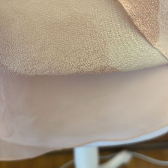 Joie Pink and Cream Patterned Silk halter top Size XS EUC - Picture 4 of 9